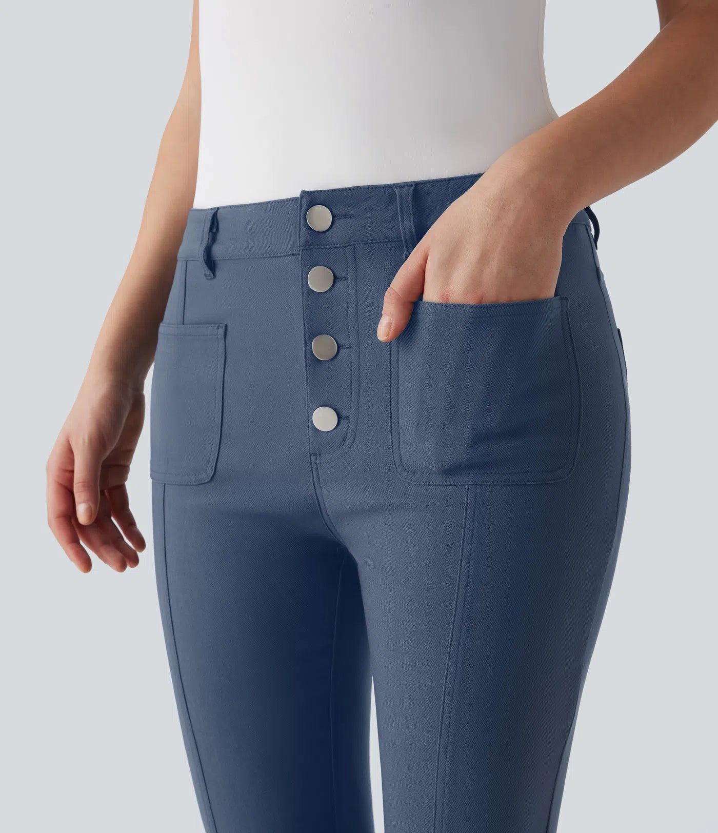 ElsaShape Mid-Rise Flared Broek met Meerdere Zakken